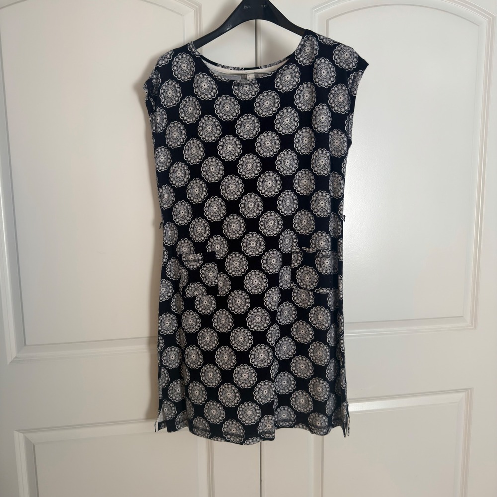 T by Talbots Womens Navy White Medallion Floral French Terry Shift Dress Size M